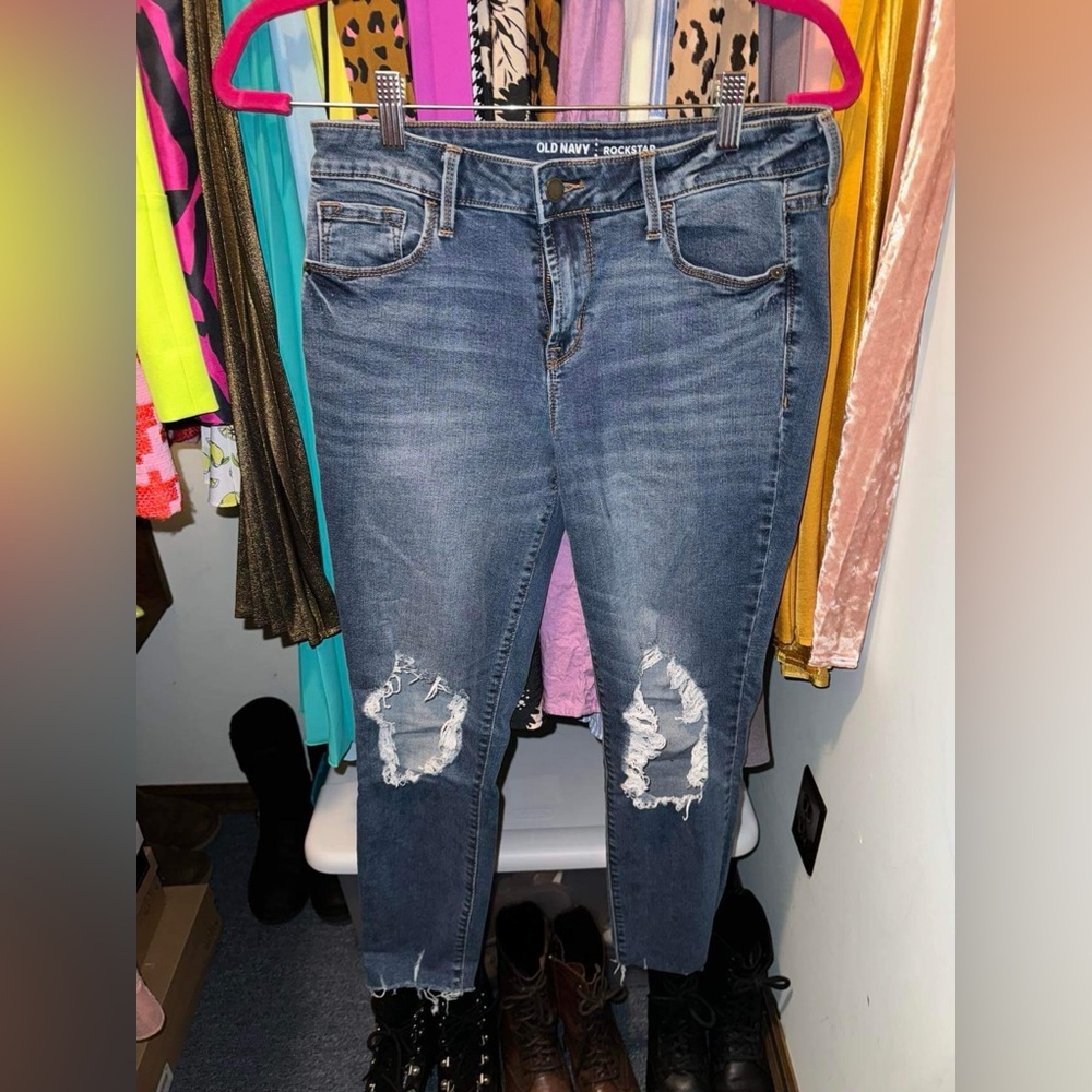 Old Navy Mid Rise Rockstar Jeans Size 6R